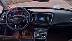 كرايسلر 200